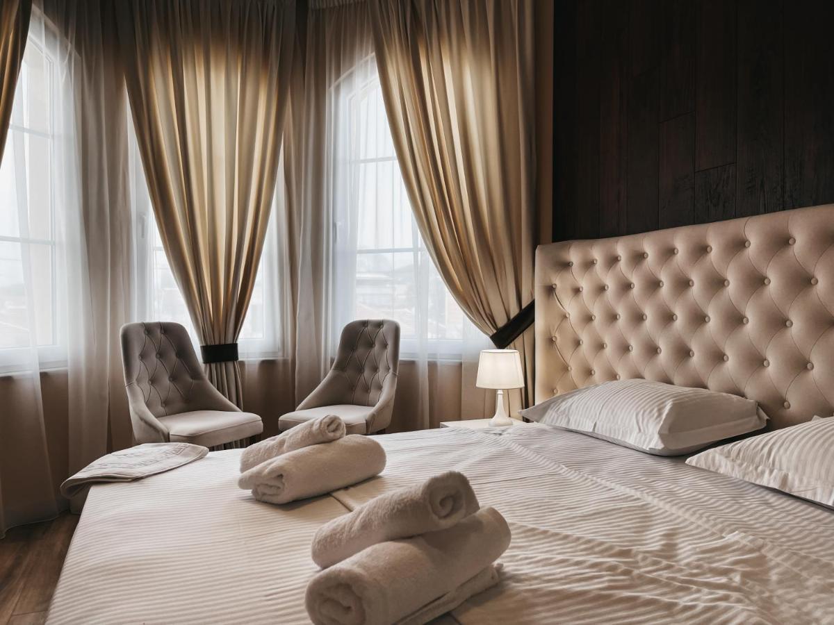 Amansar Boutique Hotel Tirana Exterior photo