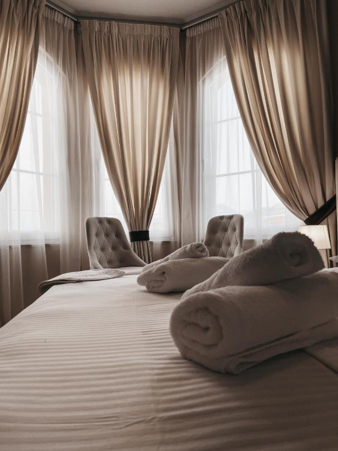 Amansar Boutique Hotel Tirana Exterior photo