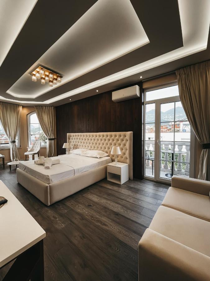 Amansar Boutique Hotel Tirana Exterior photo